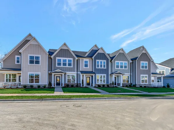 3129 Cathedral Comb Dr #266, Apex, NC 27502