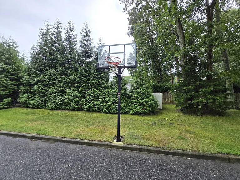 217 Alameda Ave — Photo 48