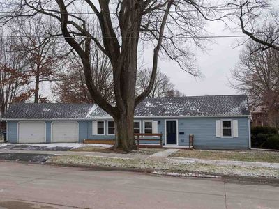 1305 E Bloomington St, Iowa City, IA, 52245