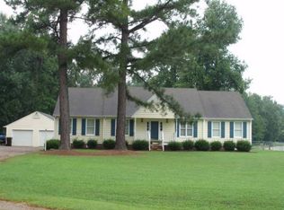 4035 Doe Run Rd, North Prince George, VA 23860