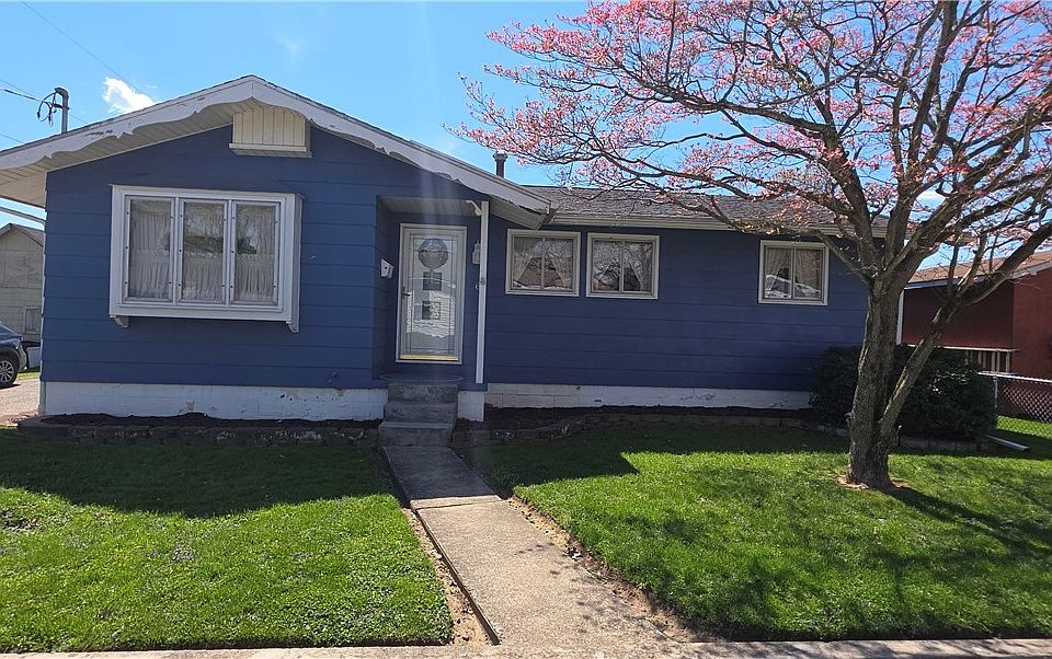 1st image of 6 Thompson Ln