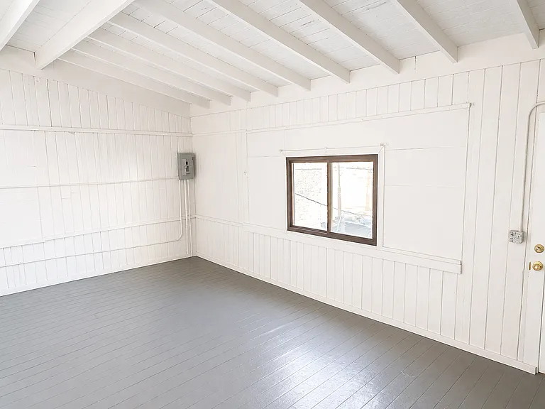 2825 N Milwaukee Ave #1 — Photo 11