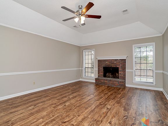 3rd image of 3524 Kirby Valley Dr