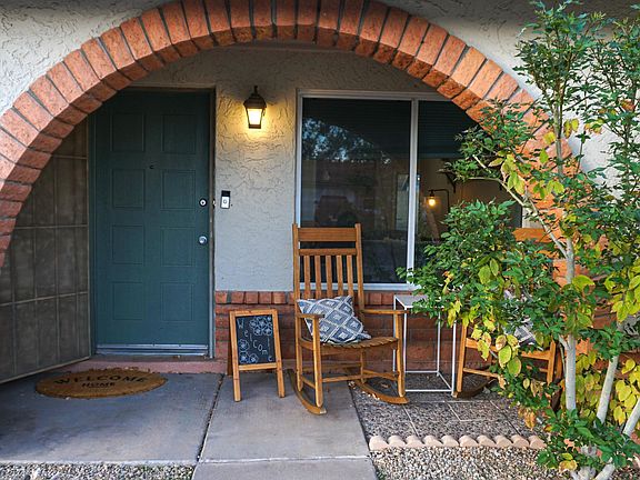 3rd image of 3536 E HELENA Drive