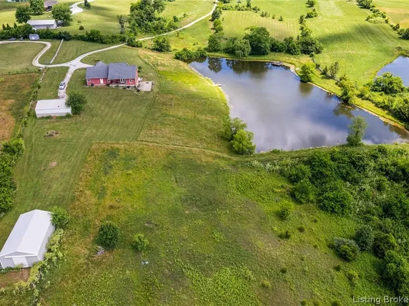 9369 Hominy Ridge Road, Florence, IN 47020