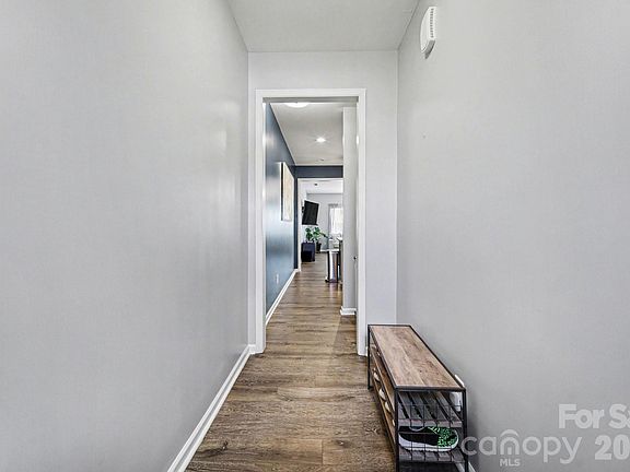 4th image of 6423 Kinder Ln