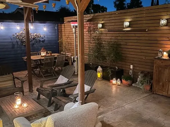 4956 Clinton St, Los Angeles, CA 90004