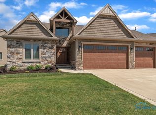 9154 Grande Ct, Sylvania, OH 43560