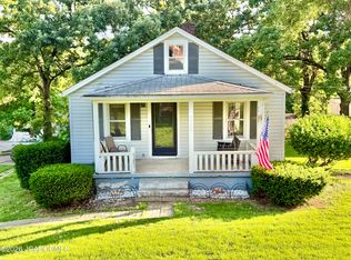 1106 Ellis Blvd, Jefferson City, MO 65101