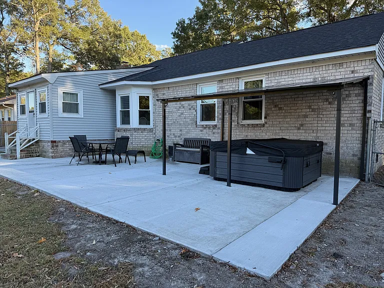 2427 Southern Pines Dr — Photo 12