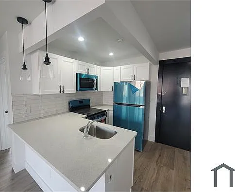 1852 Bronxdale Ave #102
