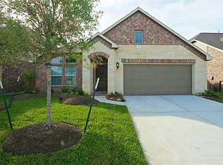 10959 Walts Run Ln, Cypress, TX 77433