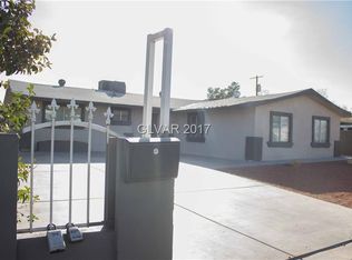 5821 Pebble Beach Blvd, Las Vegas, NV 89108