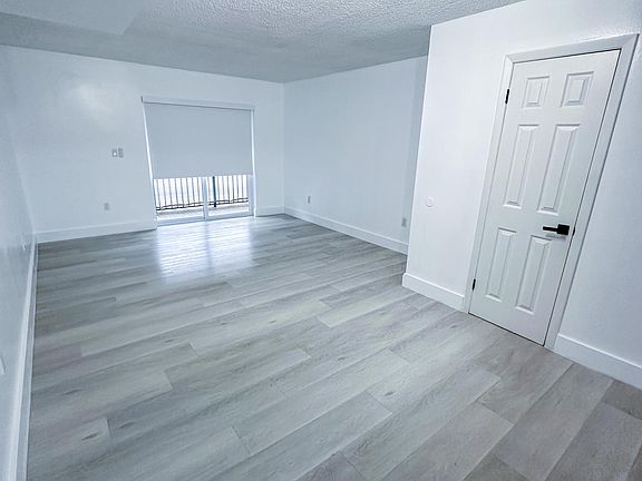 2nd image of 2301 W 60th St APT 211