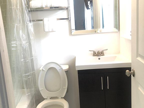 2nd image of 1357 E Ocean View Ave APT 7