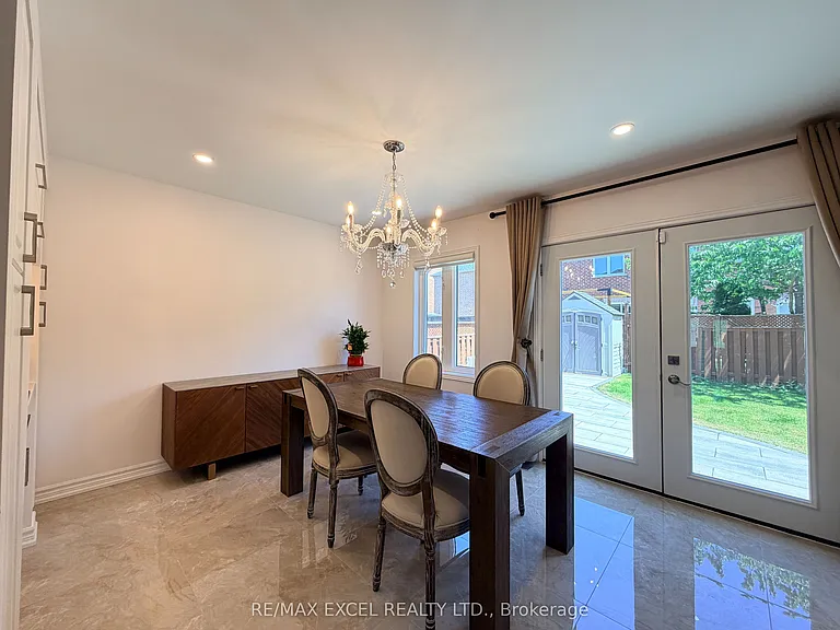 81 Alfred Paterson Dr — Photo 4