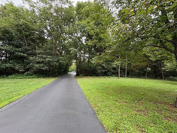 4th image of 215 Country Club Grounds
