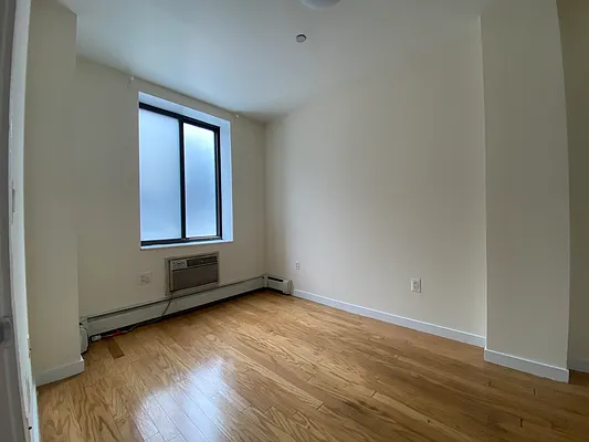 Rented by Terra Magia Inc | media 11