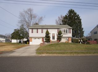 405 Frankford Ave, Blackwood, NJ 08012