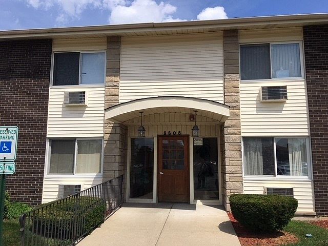 1st image of 8808 N Leslie Ln APT 2C