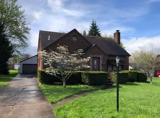 487 Robinson Rd, Campbell, OH 44405