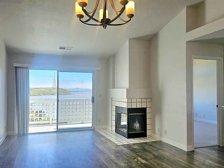 341 Stinson St #6 — Photo 7