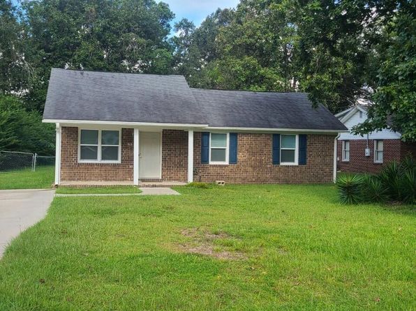 148 Giles Dr