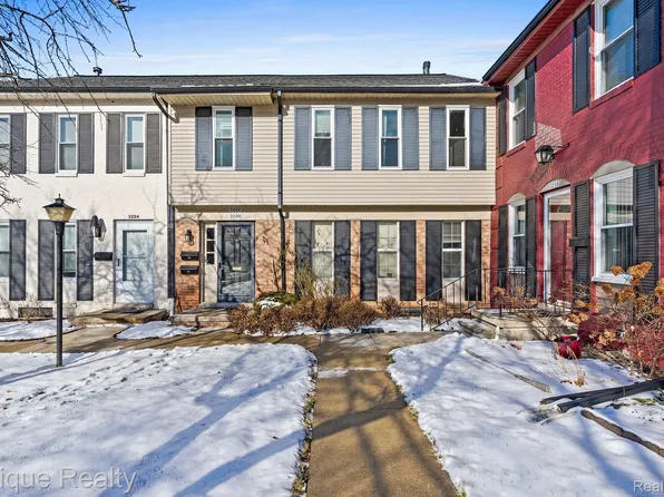 3222 Bolgos Cir, Ann Arbor, MI 48105