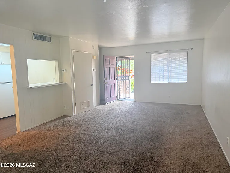 1244 S Camino Seco — Photo 5