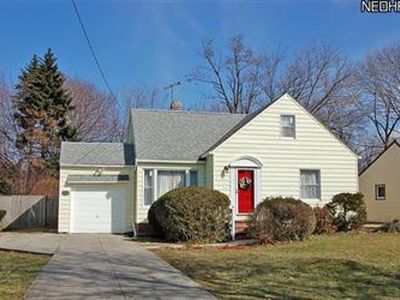 2527 Belvoir Blvd, South Euclid, OH, 44121