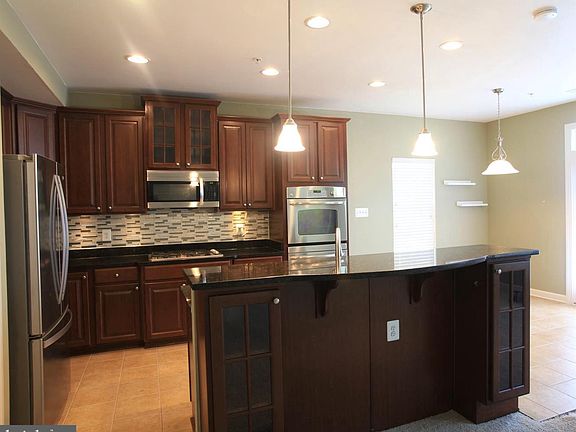 5th image of 3671 Holborn Pl