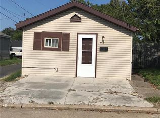 915 La Salle St, Belleville, IL 62221