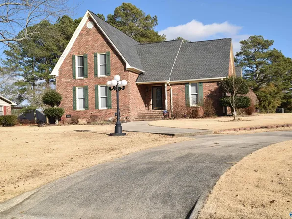 4001 Clark Cir, Boaz, AL 35956