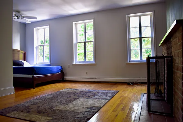 Rented by Compass | media 8