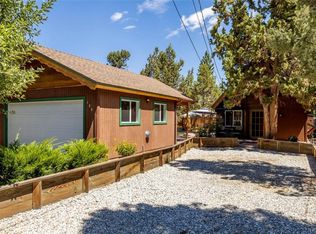 137 Victoria Ln, Sugarloaf, CA 92386