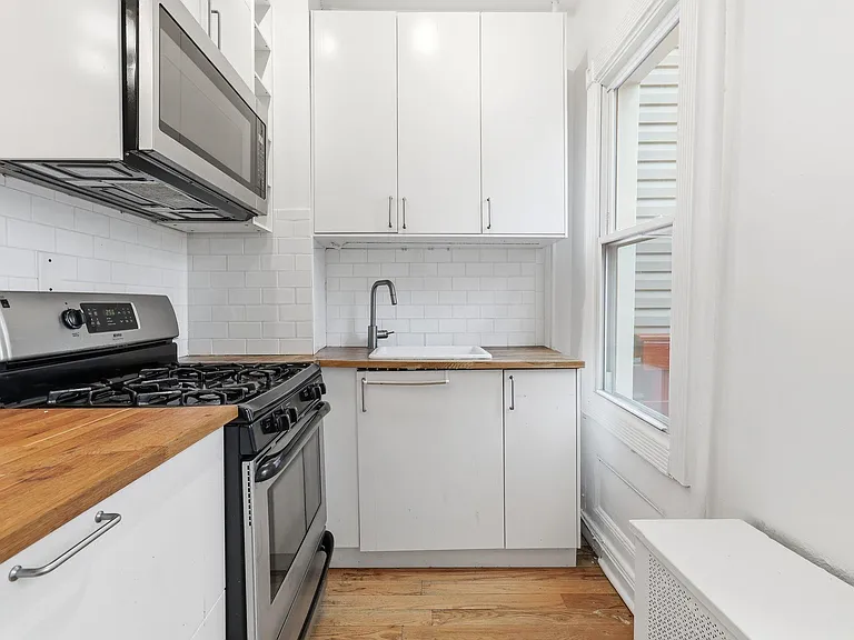 491 Mercer St #2 — Photo 12