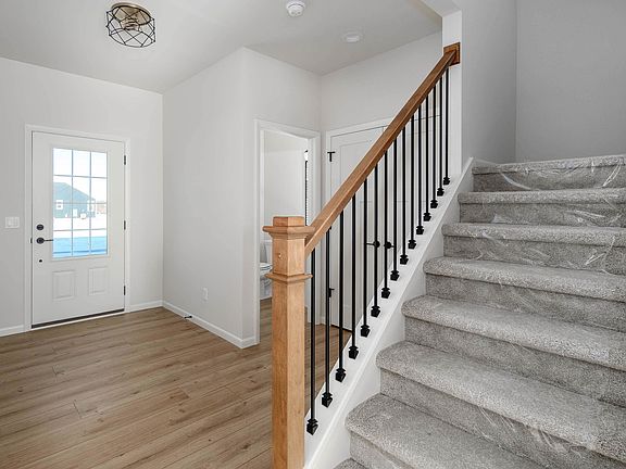 2nd image of 5611 Golden Dusk Pkwy