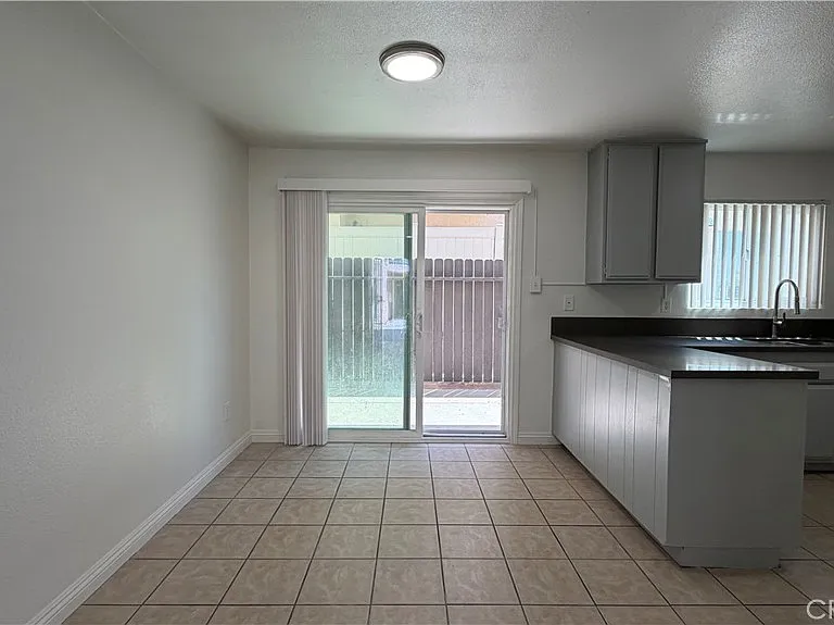 15923 La Forge St #B — Photo 4