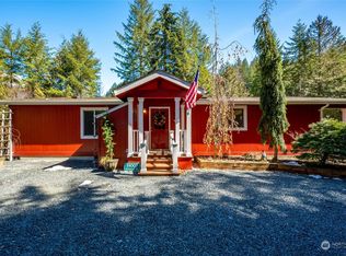 19003 Pinnacle Rd, Glacier, WA 98244