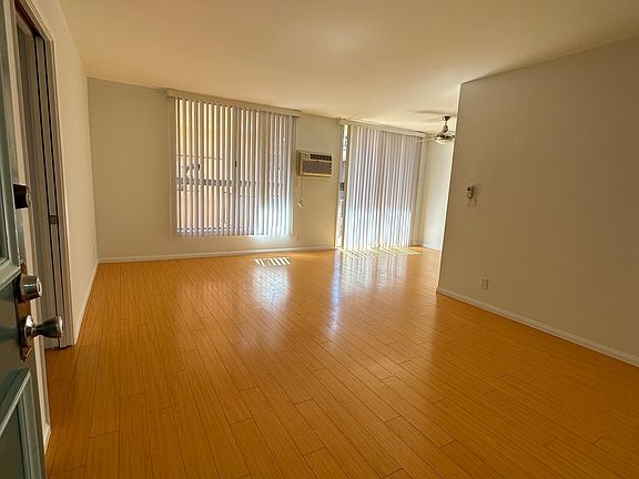 2nd image of 11677-11683 Goshen Ave #305