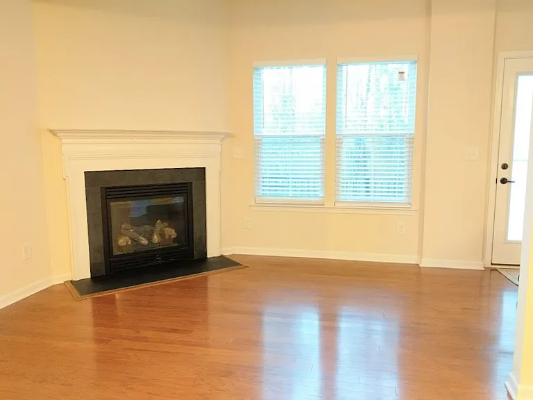 447 Panorama View Loop — Photo 5