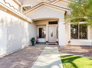 7045 W Lariat Ln, Peoria, AZ 85383