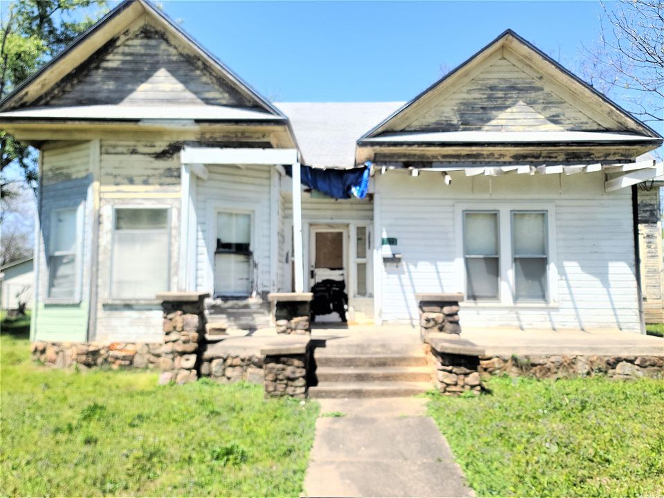 1st image of 1123 Janssen Ave