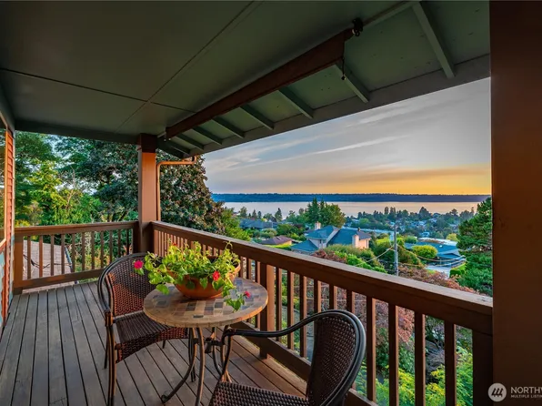 5027 Varco Road NE, Tacoma, WA 98422