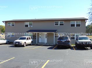 2035 Manitowoc Rd #10, Green Bay, WI 54302