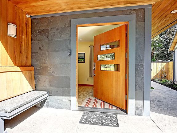 5th image of 283 Parkside Drive