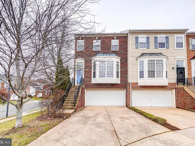 6160 Cinnamon Ct — Photo 1