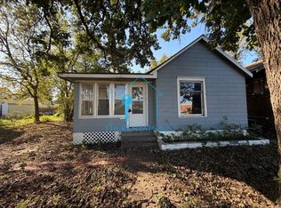 217 E 5th St, Newton, KS 67114