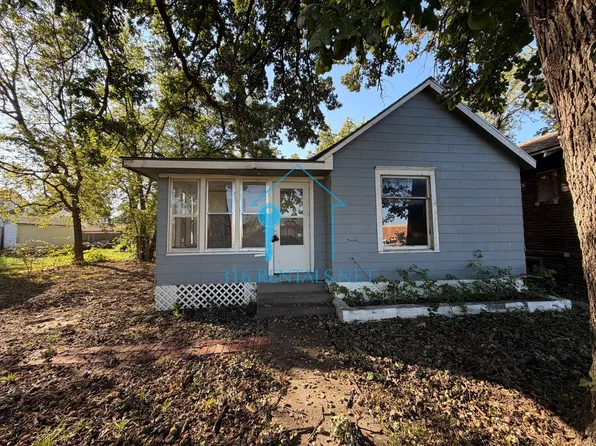 217 E 5th St, Newton, KS 67114