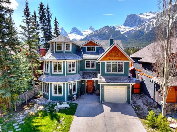 533 N 1st St, Canmore, AB T1W 3B8